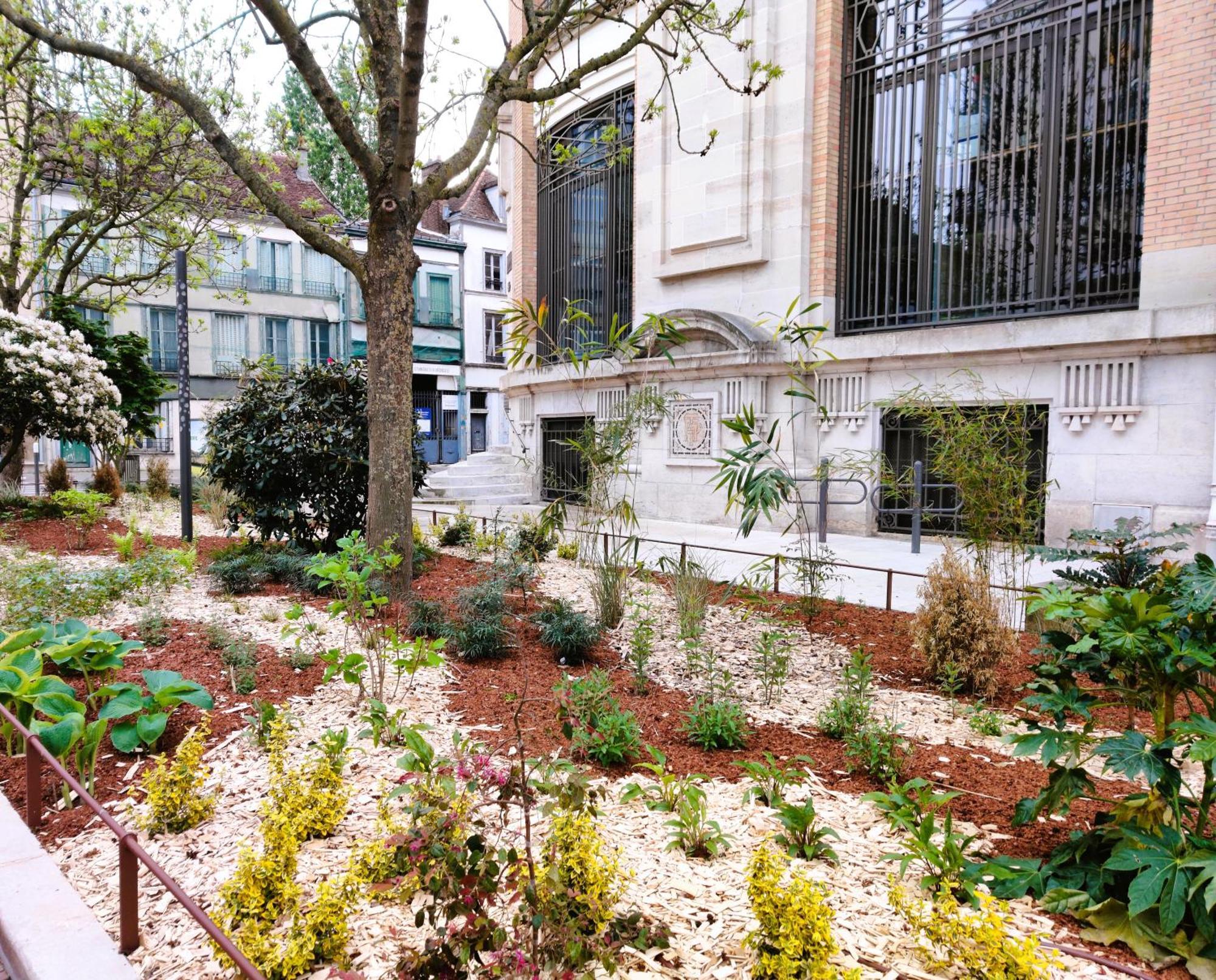 Apartament Au Coeur De Troyes - Calme Et Confort Zewnętrze zdjęcie
